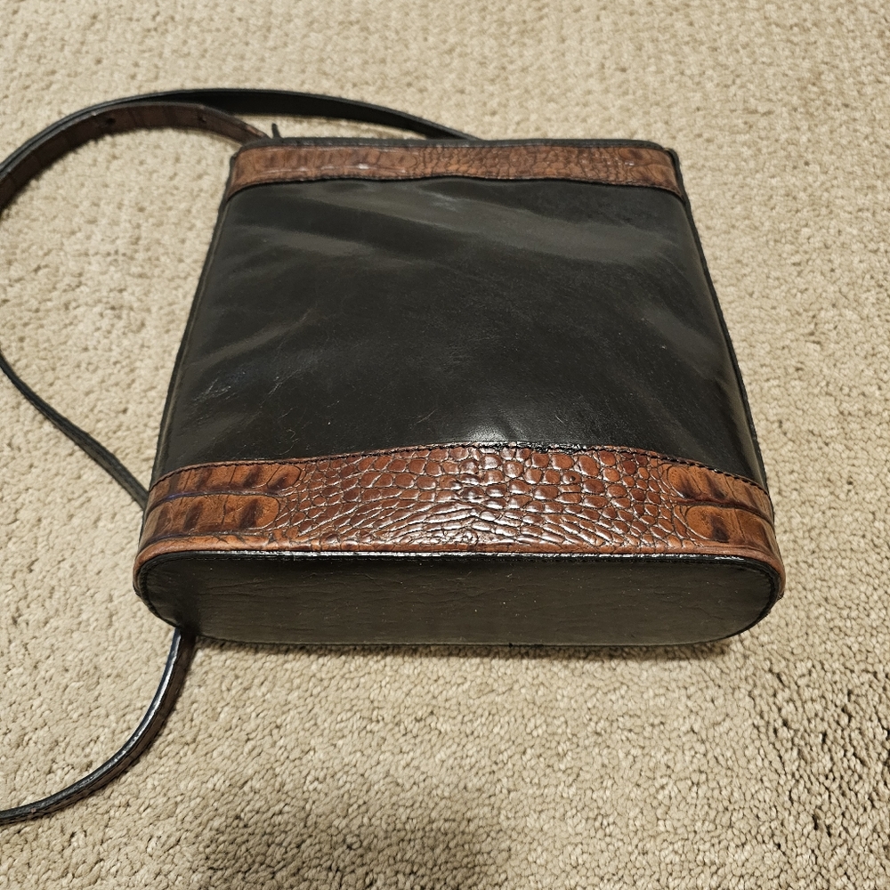Brahmin Crossbody Bag Vintage. Black and Brown Leather - Picture 5 of 14